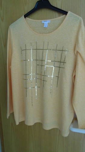 Schönes shirt von - shirt, mona